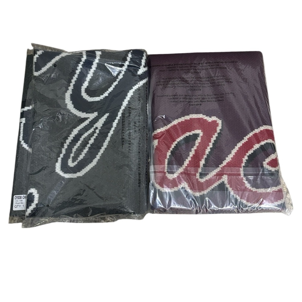 Coach Script Print Knit Muffler Gray & Red Scarf NWT Unisex